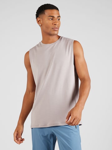 T-Shirt fonctionnel 'Focus' On en gris : devant