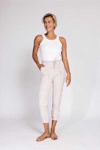 Zhrill Tapered Hose in Beige