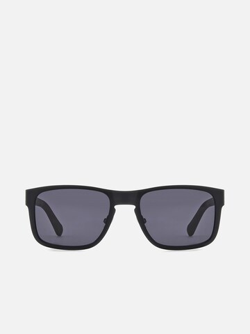 FOSSIL Sunglasses in Black: front