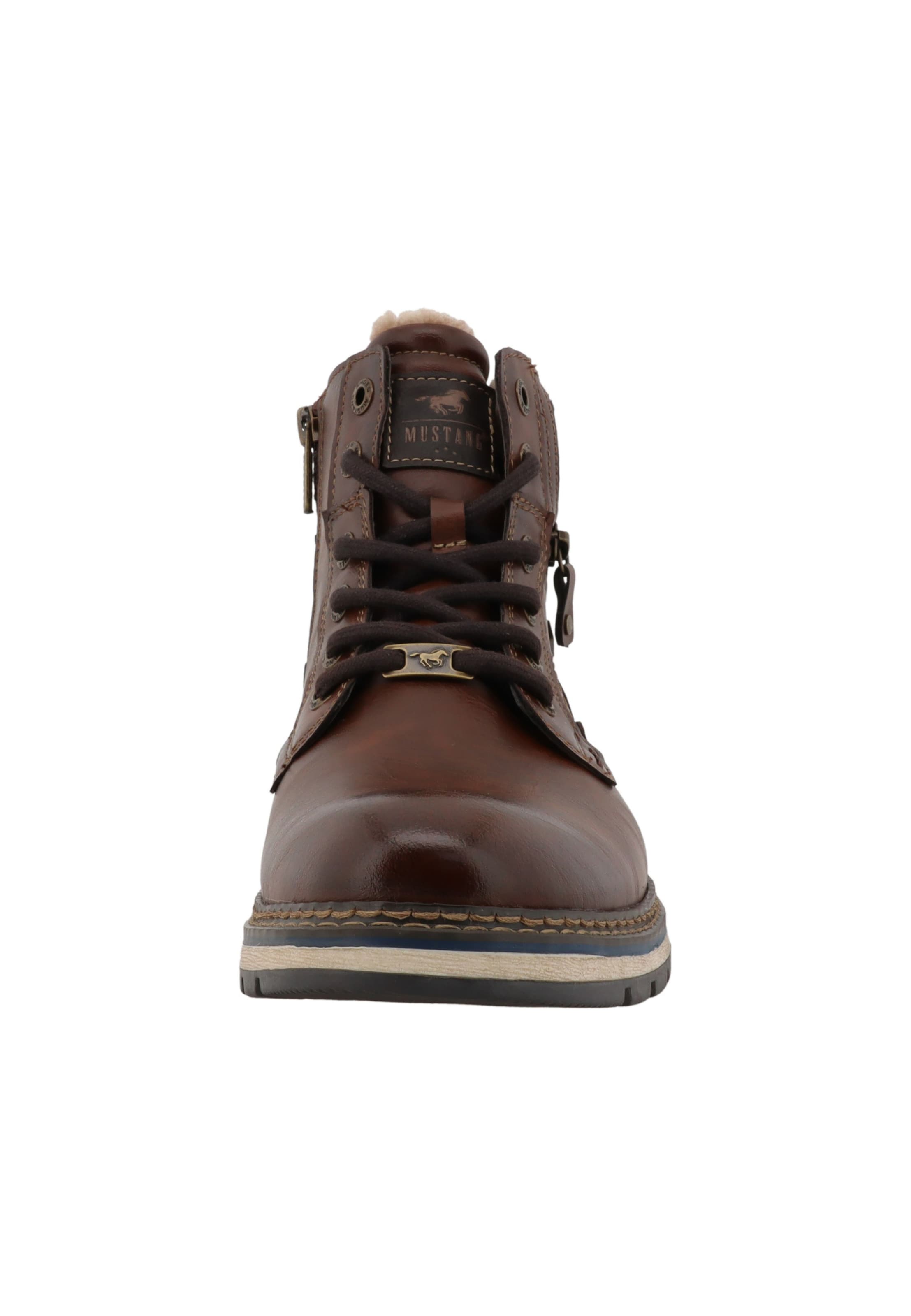 MUSTANG - Botas com atacadores em castanho