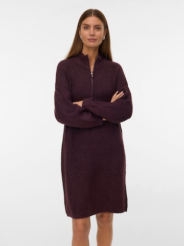 Robe 'LEFILE' VERO MODA en rouge : devant