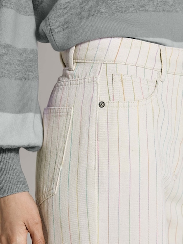 MADELEINE Regular Jeans in Weiß