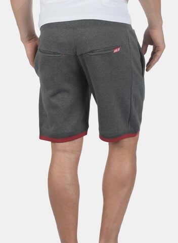 !Solid Regular Trousers 'Benjamin' in Grey