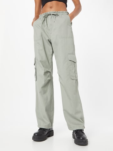 Loosefit Pantalon cargo Abercrombie & Fitch en vert : devant