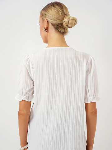 Bigdart Blouse in White
