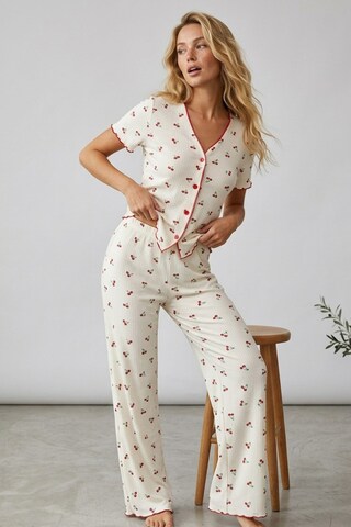 Trendyol - Pijama en blanco: frente