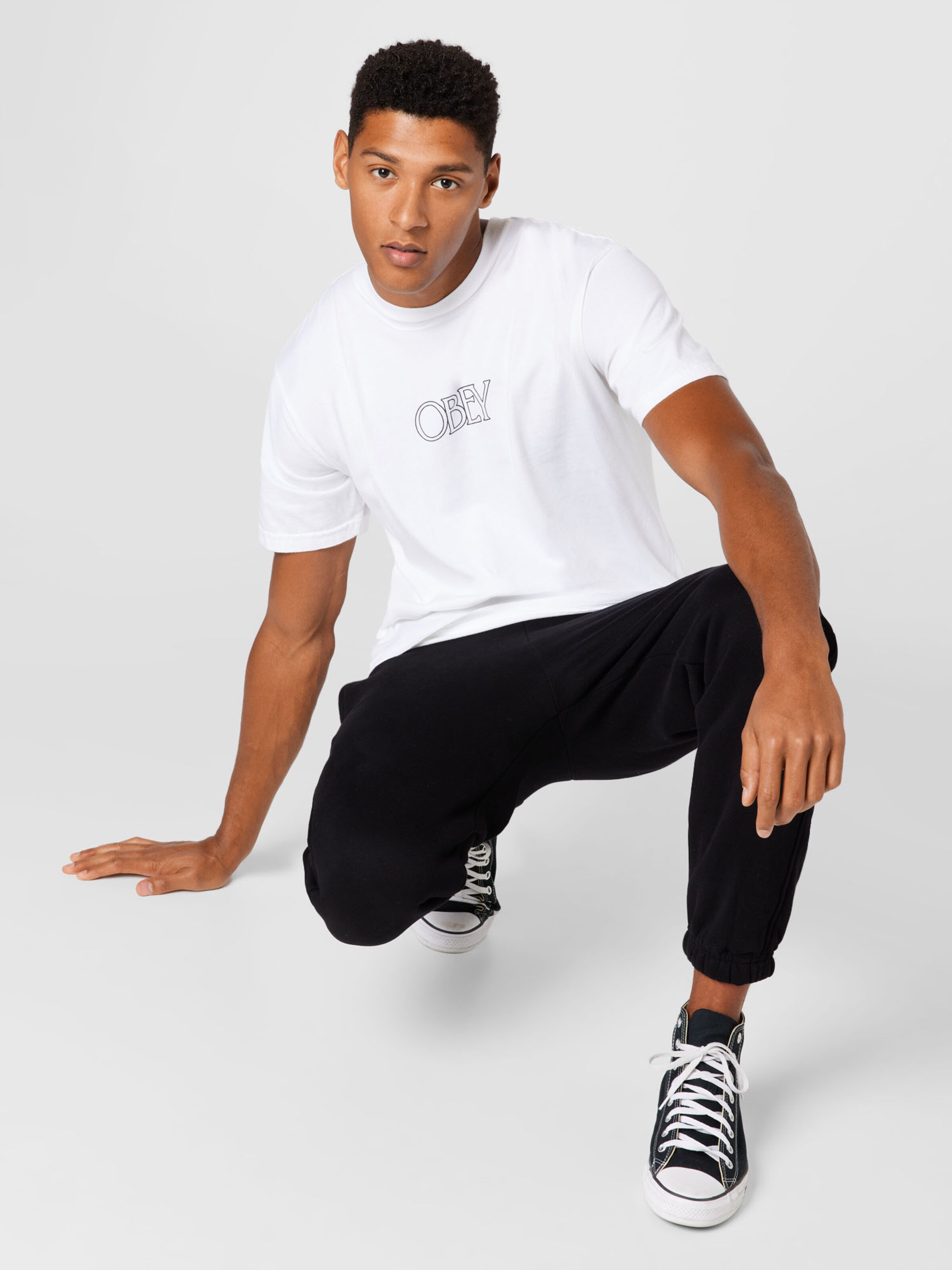Männer Shirts Obey Shirt in Weiß - UM57324 Männer Shirts Obey Shirt in Weiß - UM57324