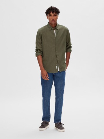 Regular fit Camicia 'Owen' di SELECTED HOMME in verde