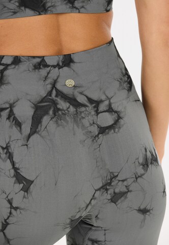 Athlecia Skinny Sportbroek 'Theresa' in Groen