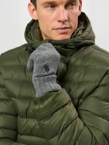 U.S. POLO ASSN. Kesztyű ' UUObi ' - szürke: oldalt