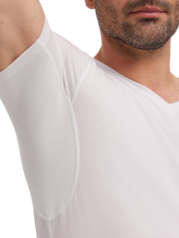 FALKE Undershirt in White