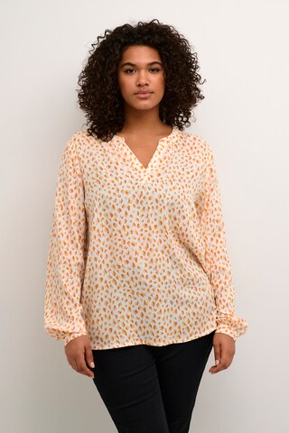 Camicia da donna 'Jalu' di KAFFE CURVE in beige: frontale