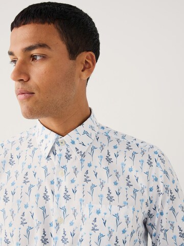 Next Regular Fit Paita värissä valkoinen