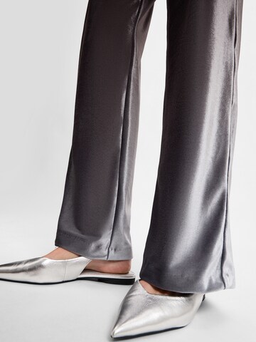 MAC Loosefit Hose 'Chiara' in Grau
