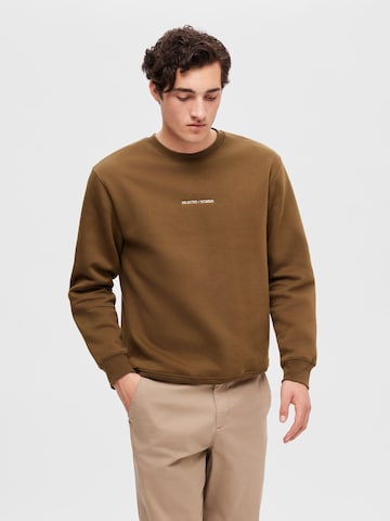 SELECTED HOMME Sweatshirt 'HANKIE' in Groen: voorkant