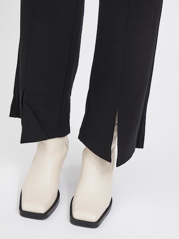 VILA Loose fit Pants 'Amerone' in Black