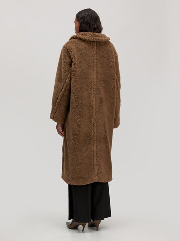 Manteau d’hiver 'Lya' EDITED en marron