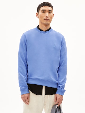 ARMEDANGELS Sweater in Blue: front