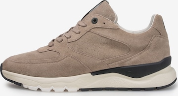 Floris van Bommel Sneakers laag in Bruin: voorkant