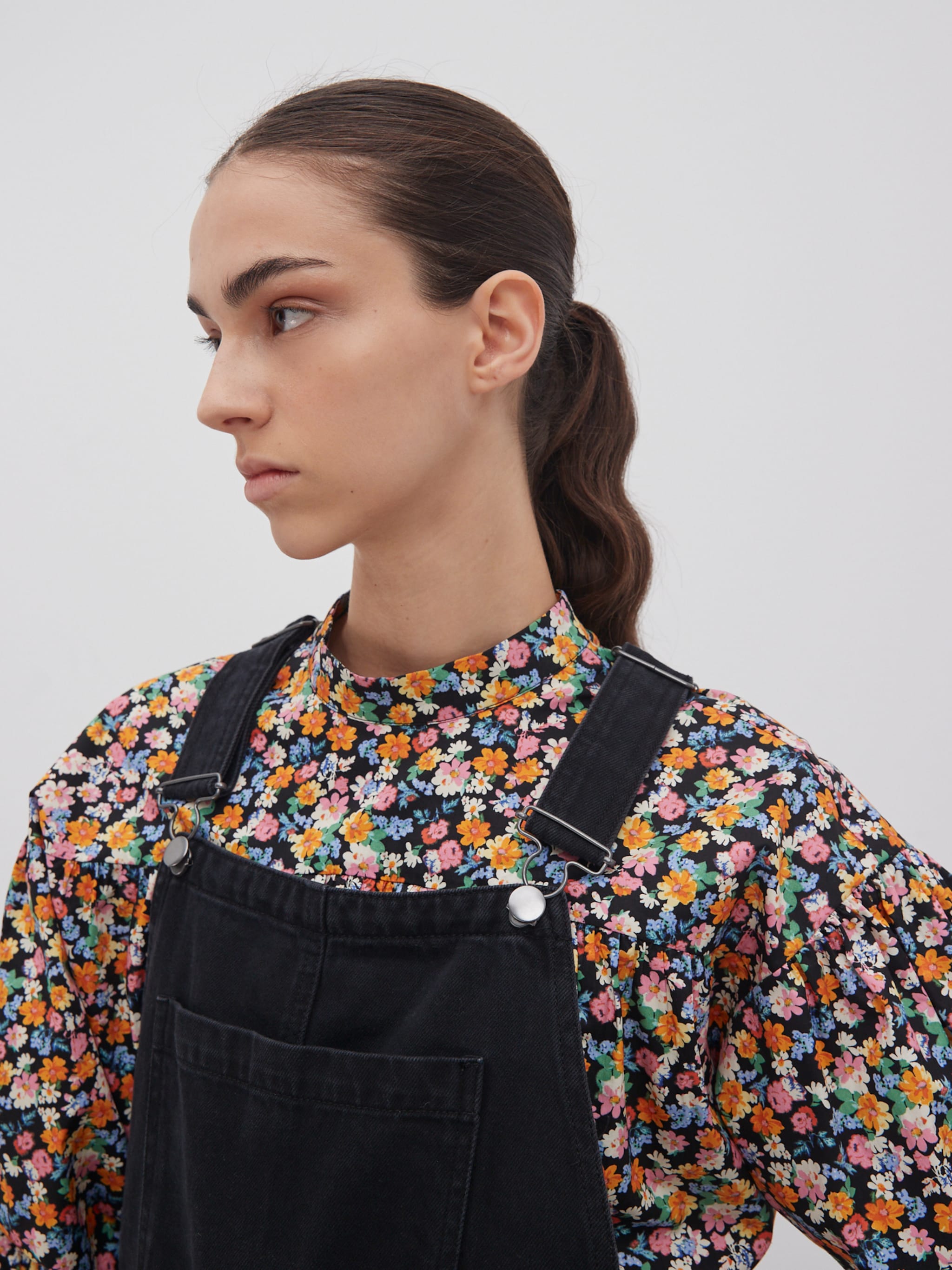 EDITED Produkte Latzhose 'Ally' schwarz