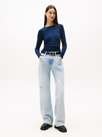 Tricou de la Tommy Jeans pe albastru