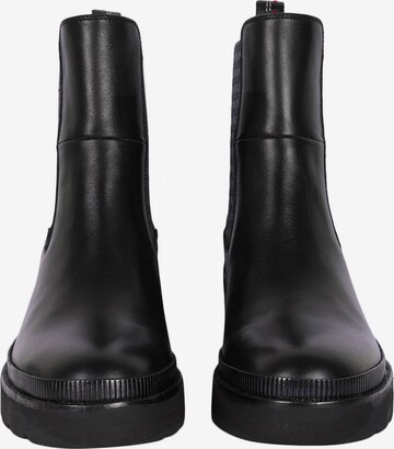 Crickit Chelsea Boots 'Nelda' in Black