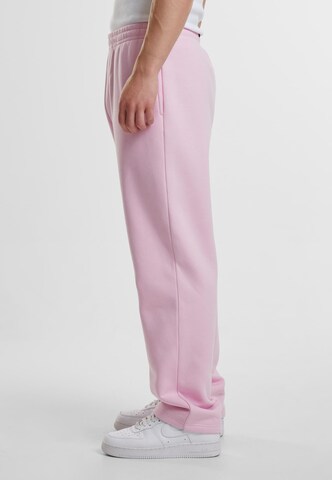 Loosefit Pantaloni di Urban Classics in rosa