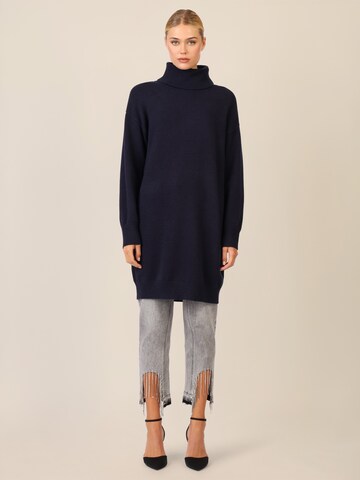 APART Knitted dress in Blue