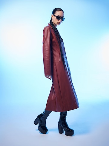 Cappotto di mezza stagione 'Mona' di SHYX in rosso