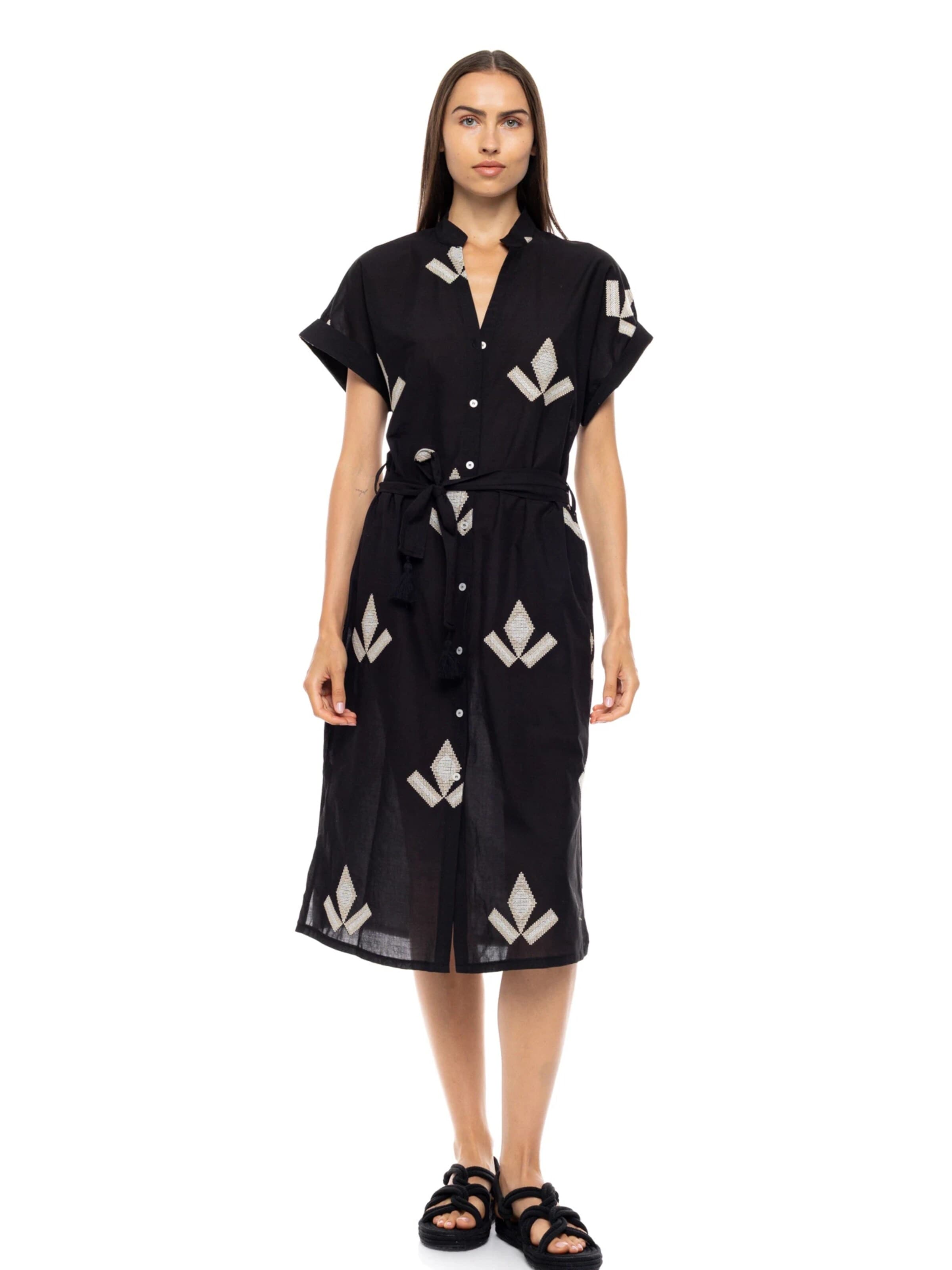 Pink Label - Vestido de verano 'BEACHWEAR MAROCCO EMBRODERY' en negro