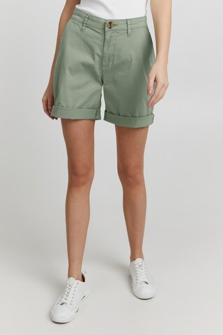 Oxmo Regular Pants 'Charline' in Green: front