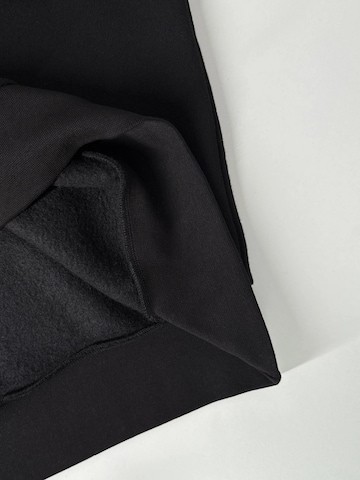 QWX2 Sweater 'ETERNITY' in Black