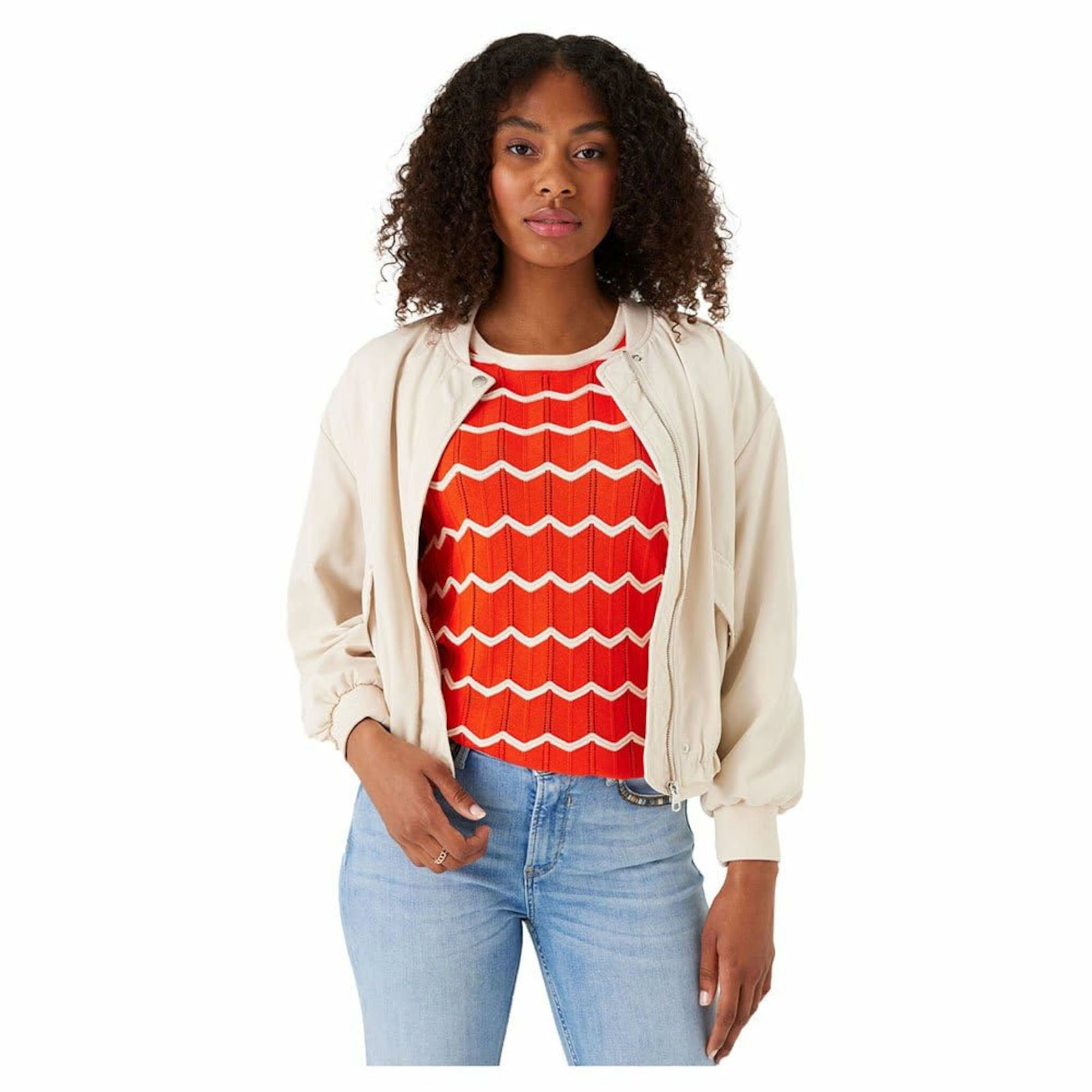 GARCIA Between-Season Jacket in Beige: front