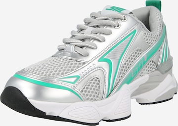 STEVE MADDEN Sneakers laag 'Speedster-E' in Groen: voorkant