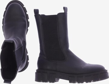 ABOUT YOU Dress Boots in 37 in Black: front