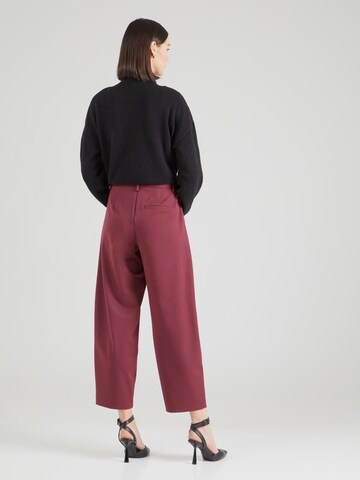 Loosefit Pantalon 'SLFHEDI' SELECTED FEMME en rouge