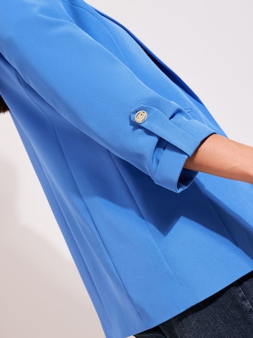 Friends Like These Bleiseri värissä sininen