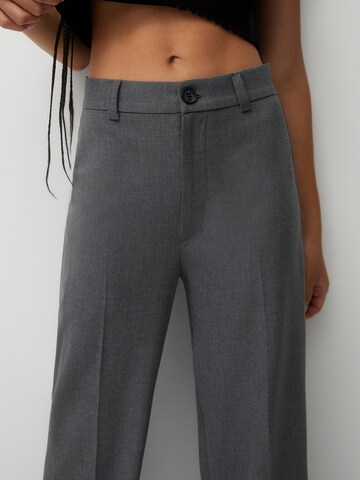 Pull&Bear Wide Leg Hose in Grau