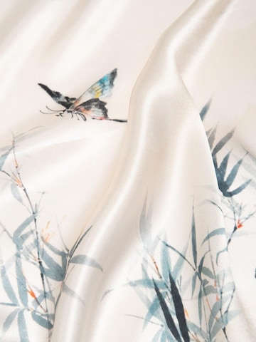 MayTree - Chal en blanco