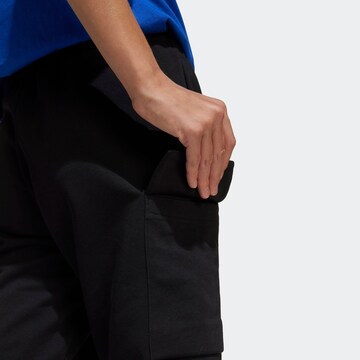 ADIDAS SPORTSWEAR - Regular Calças de desporto 'Essentials' em preto