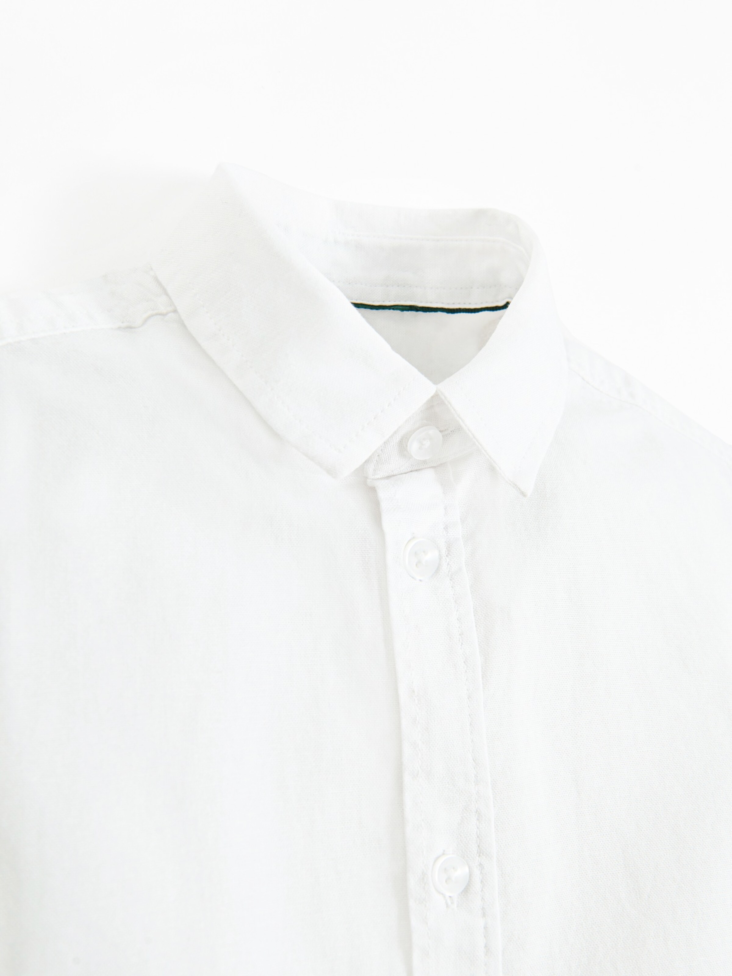 Cool Club Comfort Fit Skjorta i vit