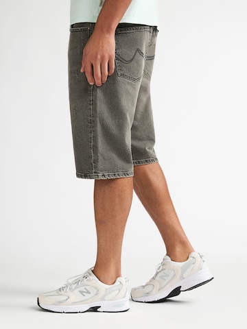 Petrol Industries Regular Jeans i svart