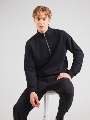 Sweat-shirt 'WAARLO' ARMEDANGELS en noir : devant
