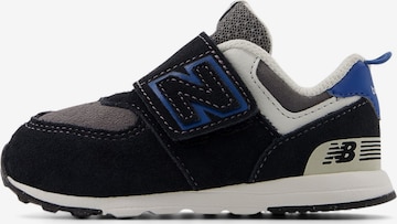 new balance Sneakers in Black: front