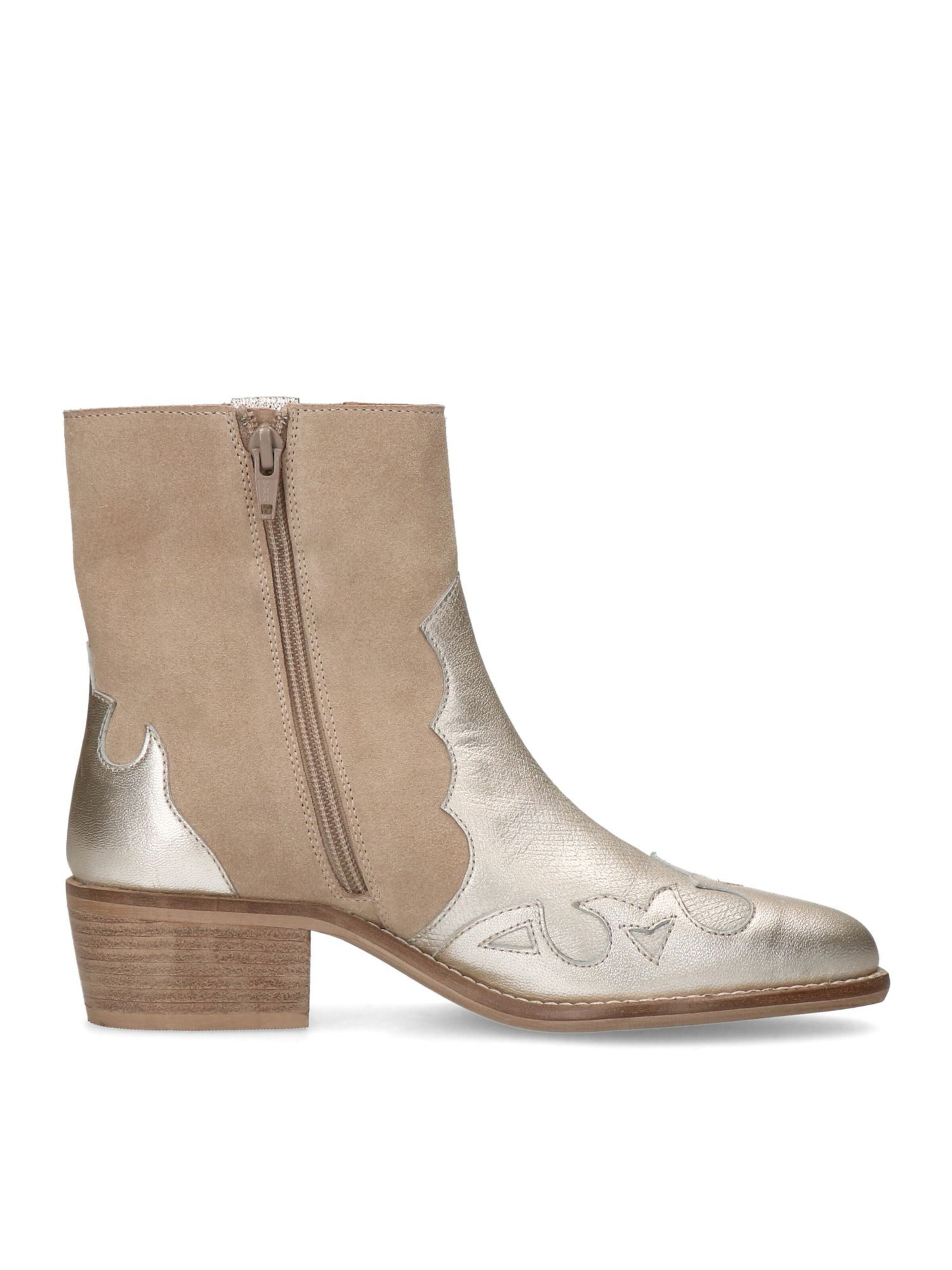 MANFIELD Cowboy Boots in Beige