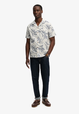 Coupe regular Chemise Superdry & Co en blanc