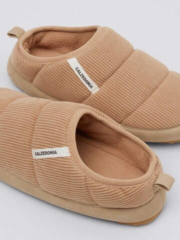 CALZEDONIA Slippers in Beige
