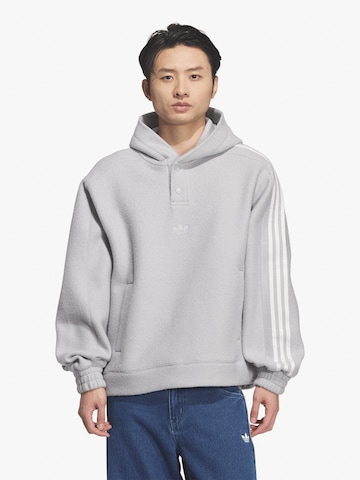 Pull-over ADIDAS en gris : devant