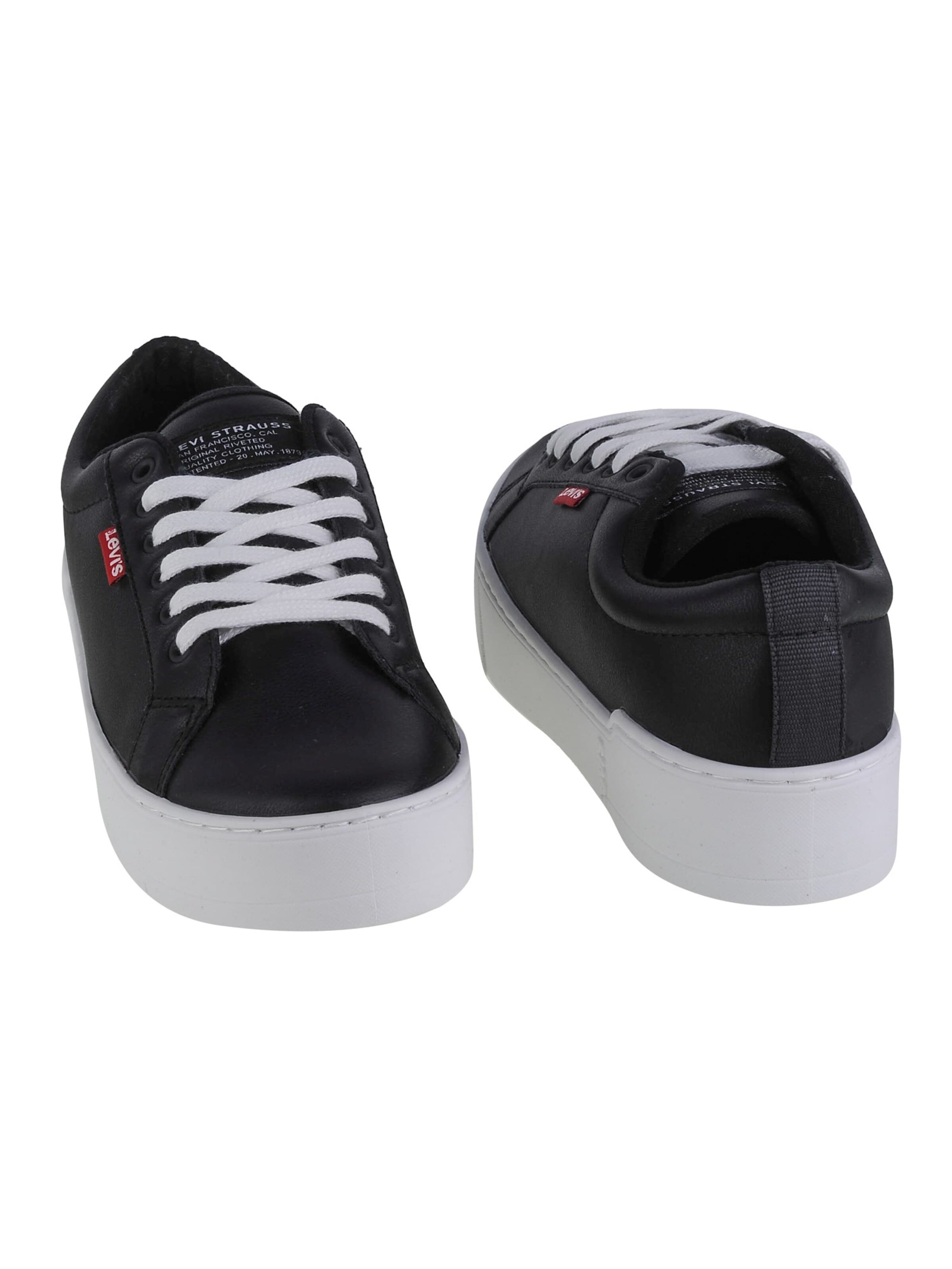 LEVI'S ® Sneakers 'TIJUANA 2.0' in Black