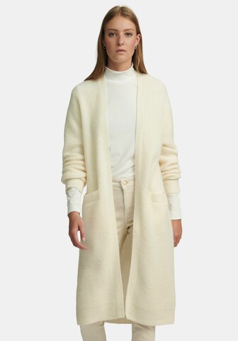 Peter Hahn Knit Cardigan in White: front